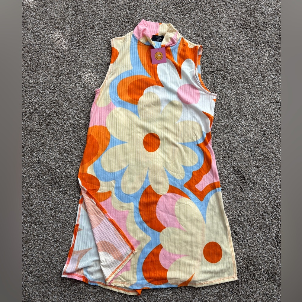 Dressed in LALA flower top NEW size XS